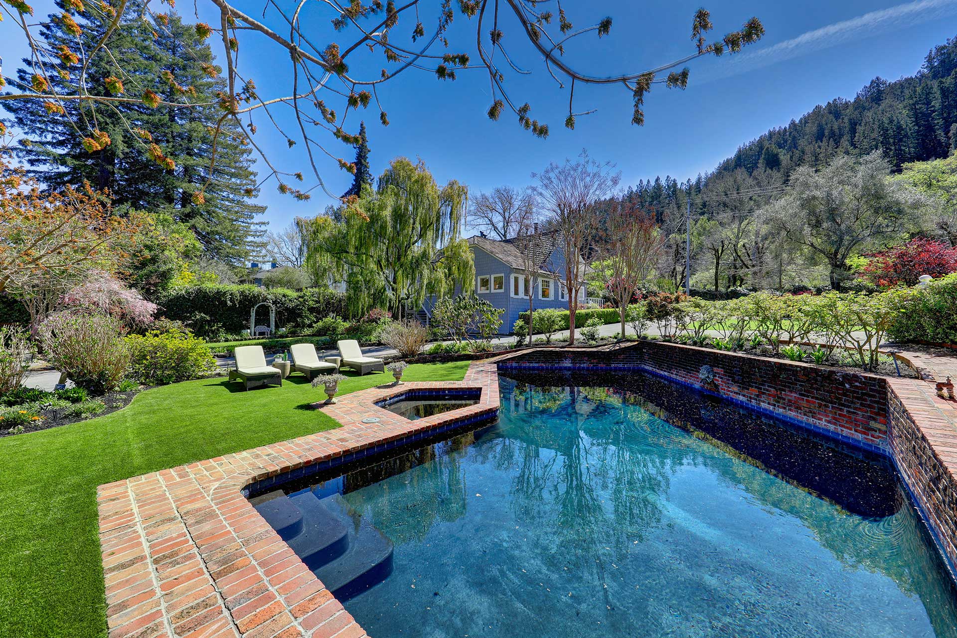 196 Lagunitas Road