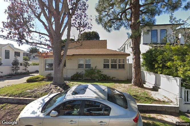 1901  Elm Avenue