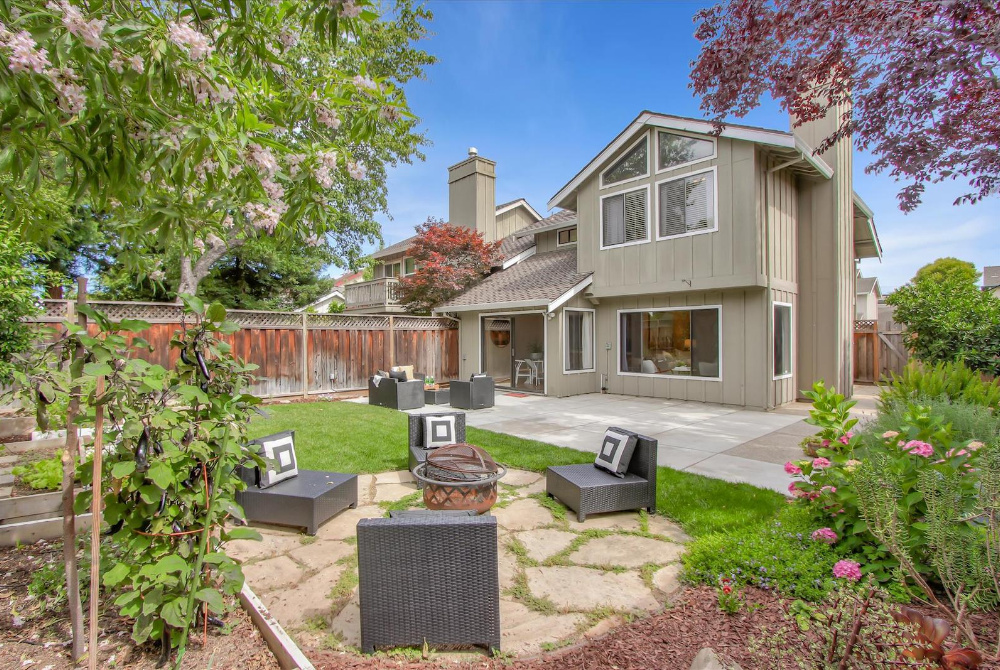 3023 Greenbriar