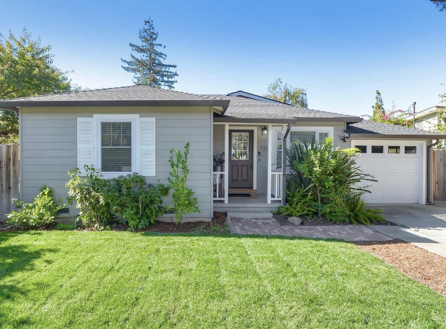 721 Fourteen Ave