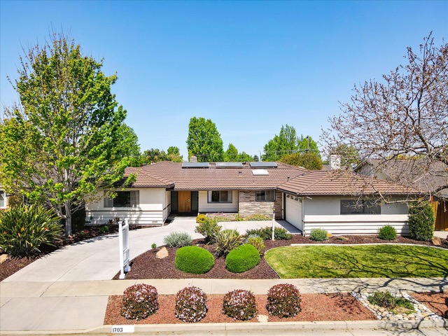 1703 Willow Creek Drive