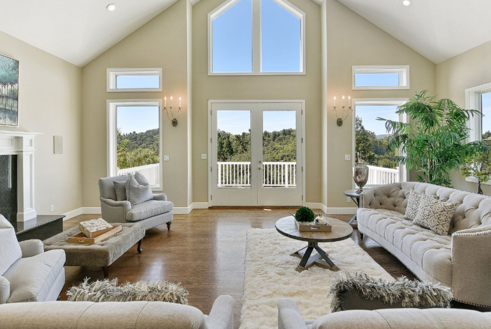 1261 Panorama Drive