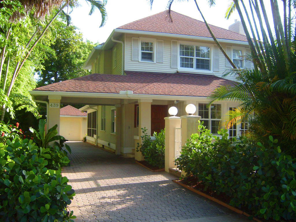 439 Seaspary Ave