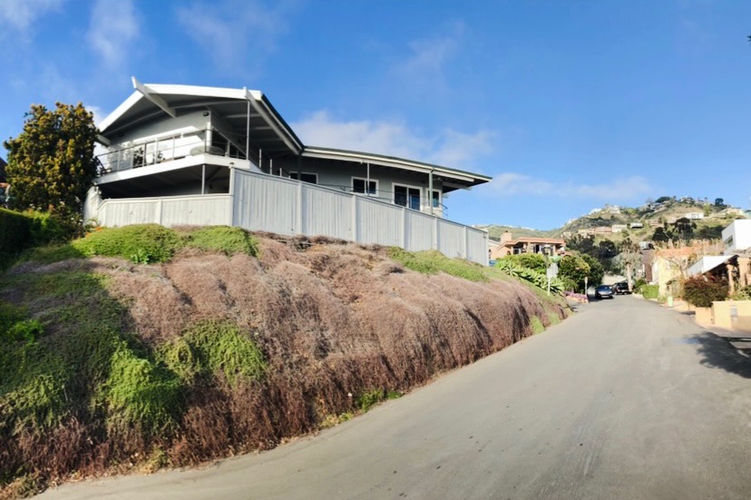 106 McAulay Place