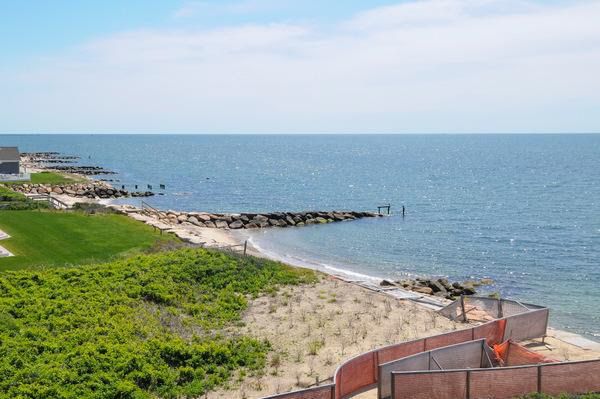 55 Davis Neck Rd