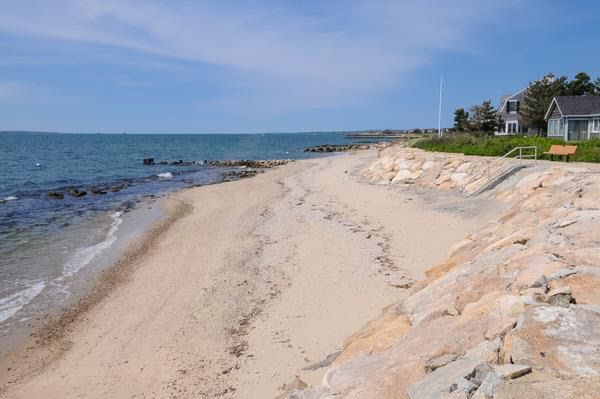 55 Davis Neck Rd