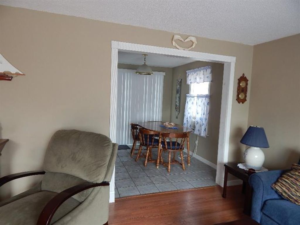 36  Judy Ann Dr