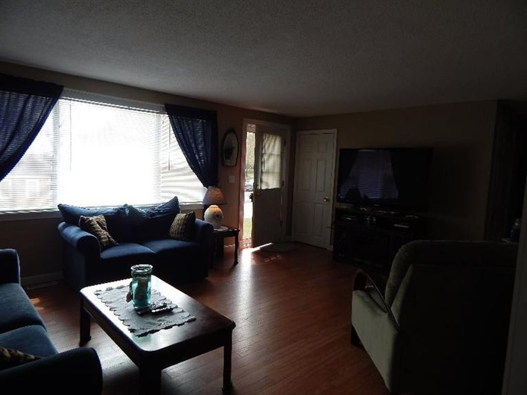 36  Judy Ann Dr