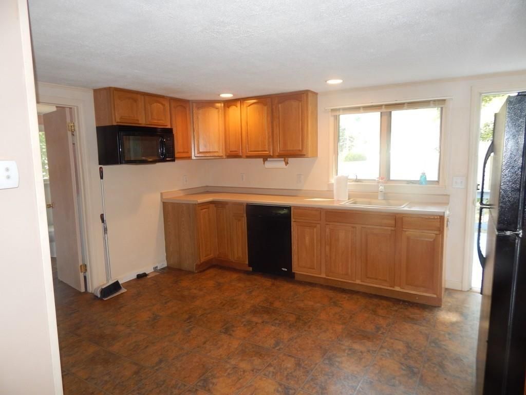 9 Access Rd