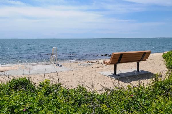 55 Davis Neck Rd