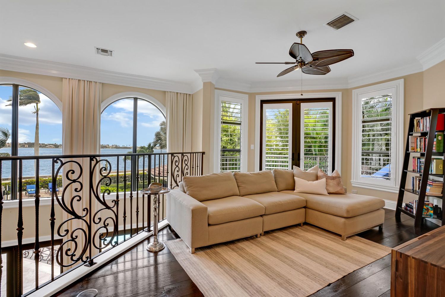 5901 S Flagler Drive