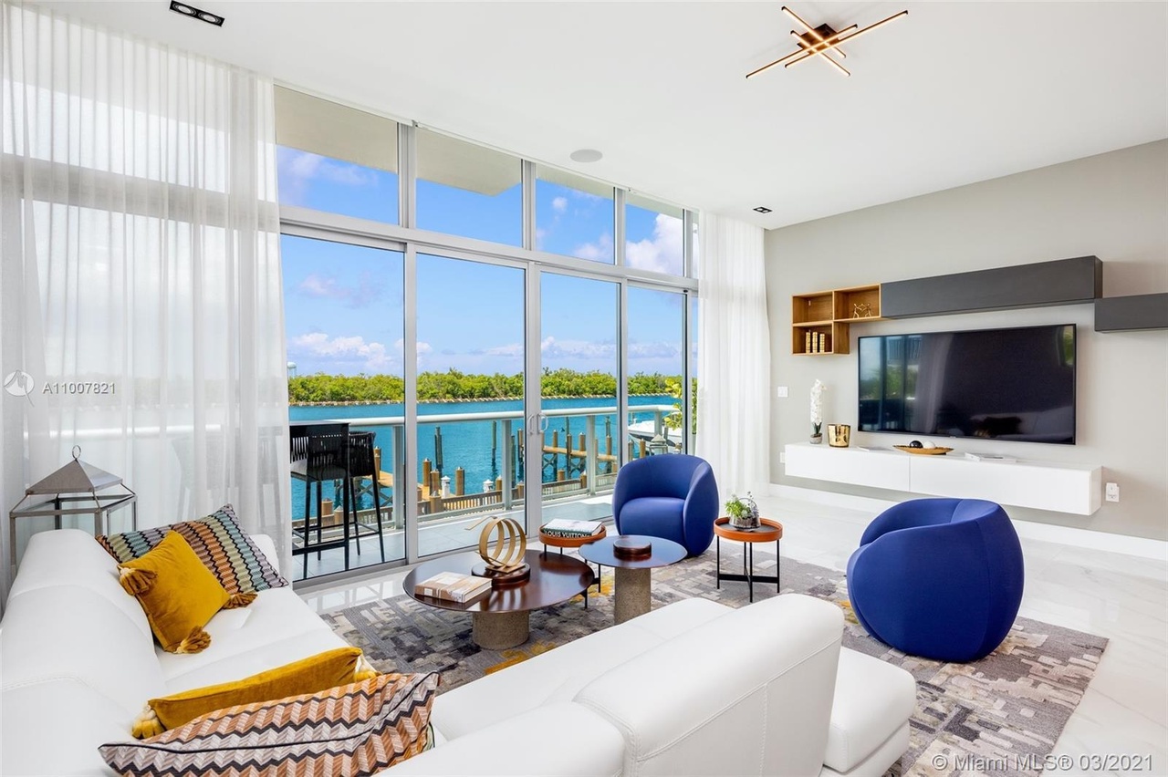 2800 N Ocean Dr
