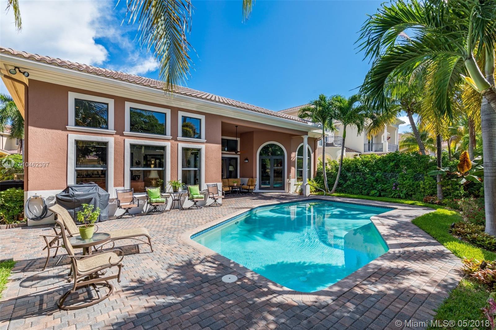 817 Meridian Ln