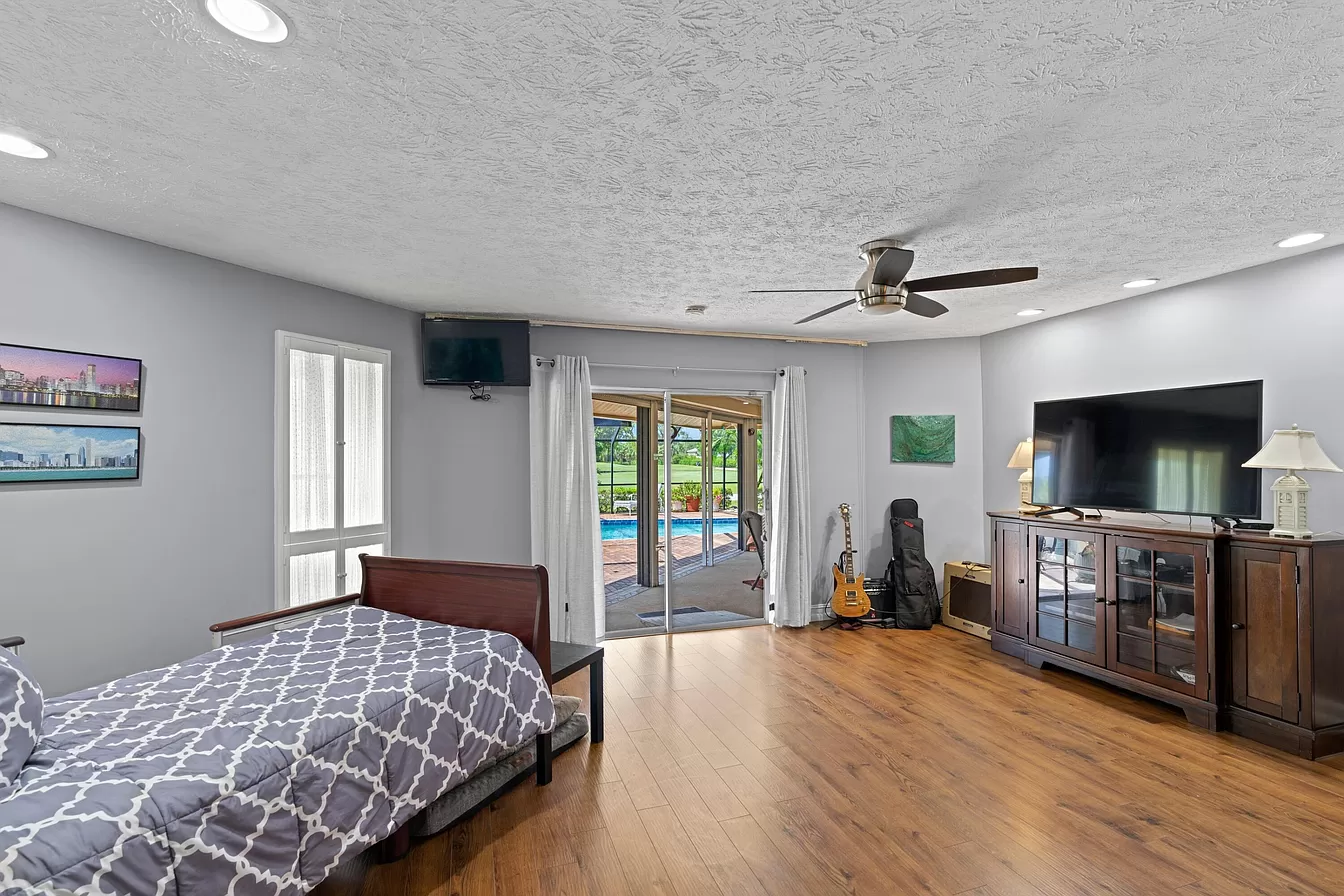 44  Tortoise Ln