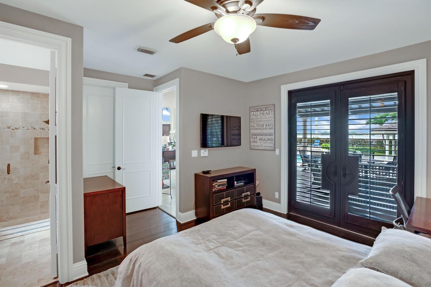 5901 S Flagler Drive