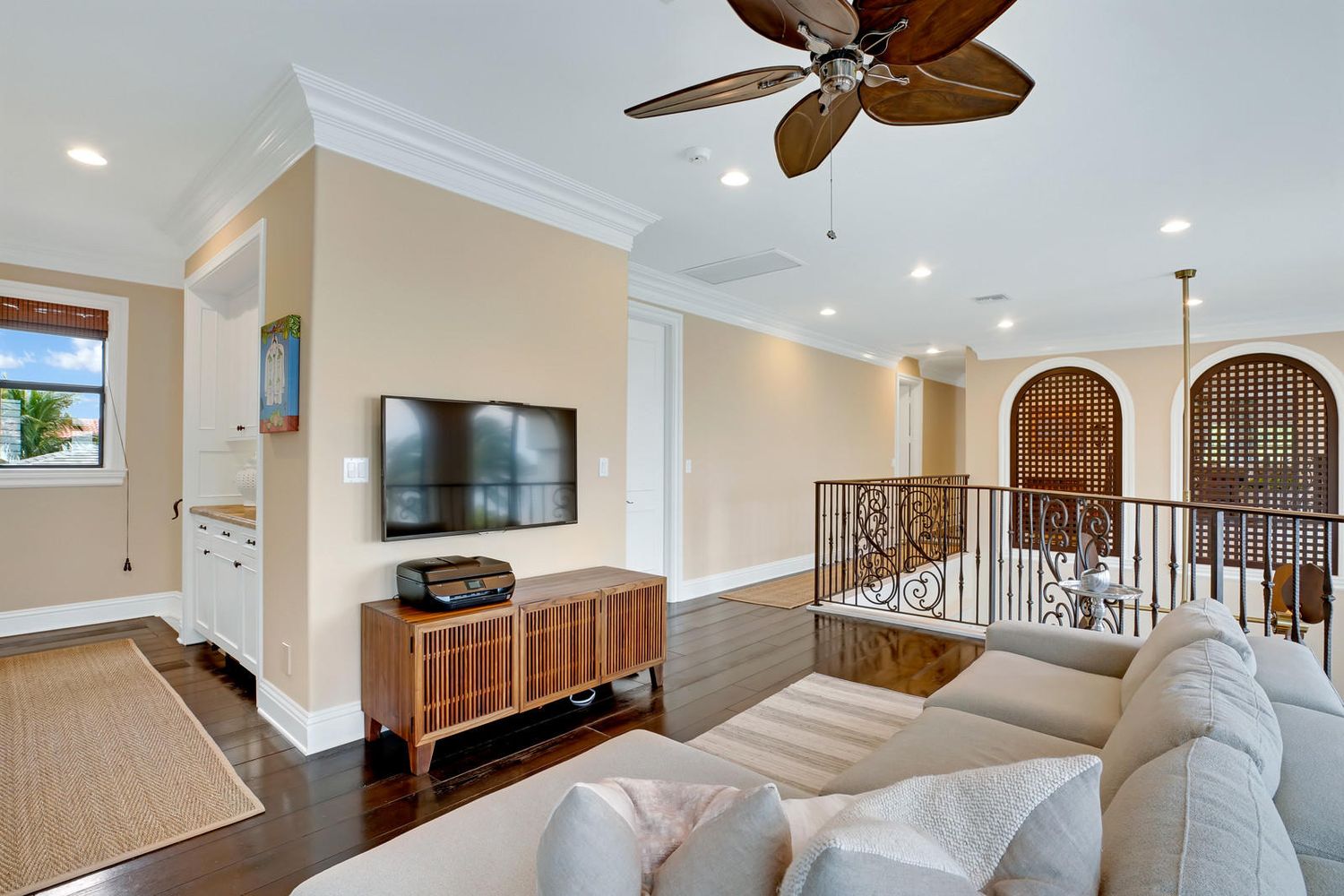 5901 S Flagler Drive