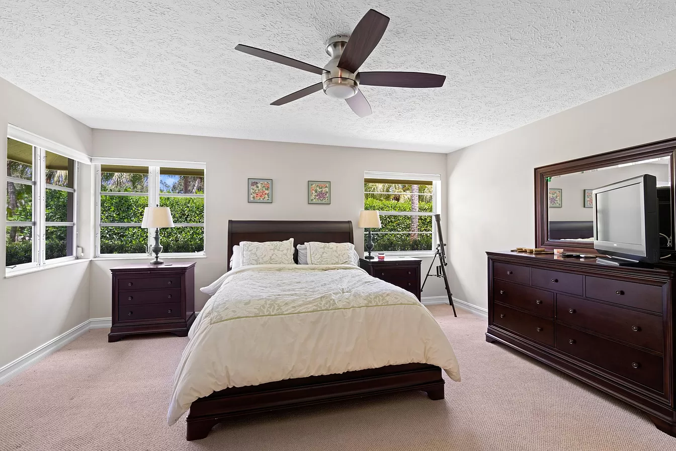 44  Tortoise Ln