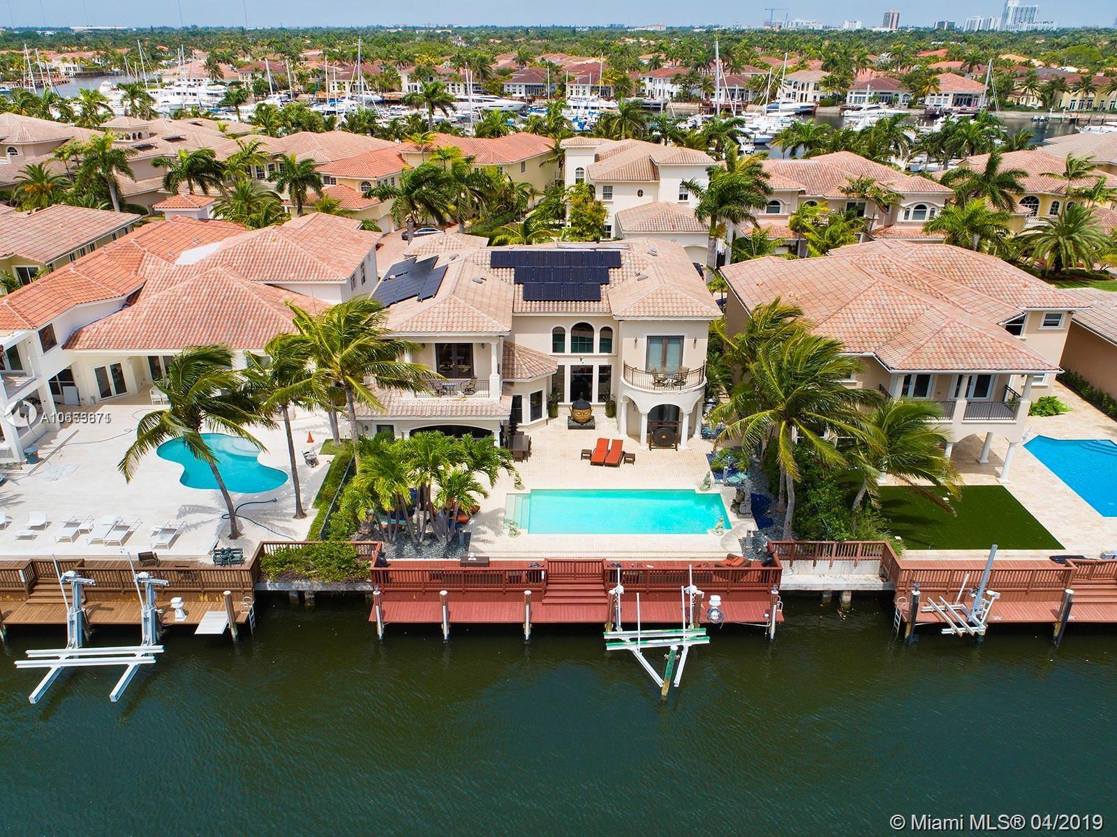 1225 Hatteras Ln