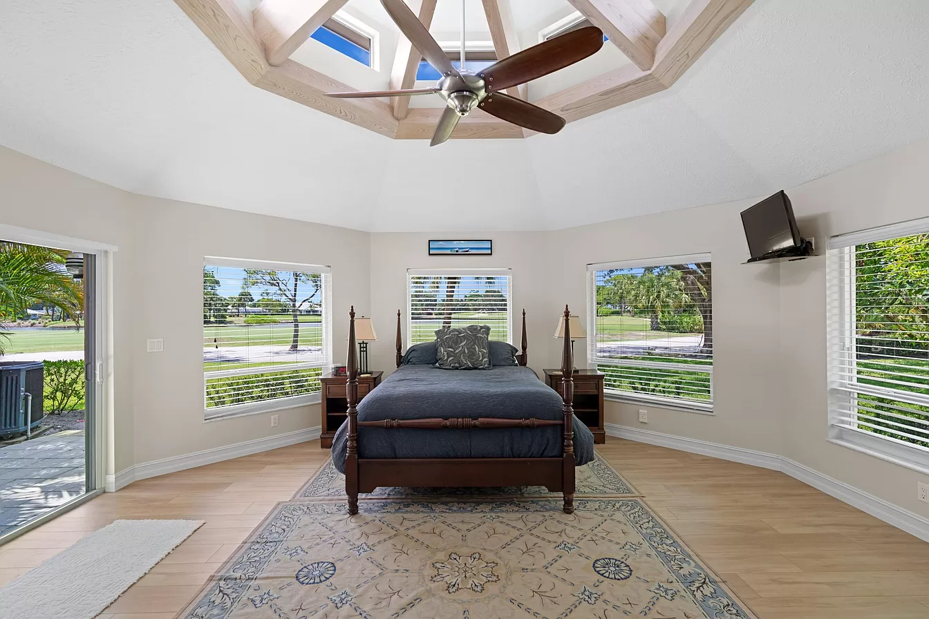 44  Tortoise Ln