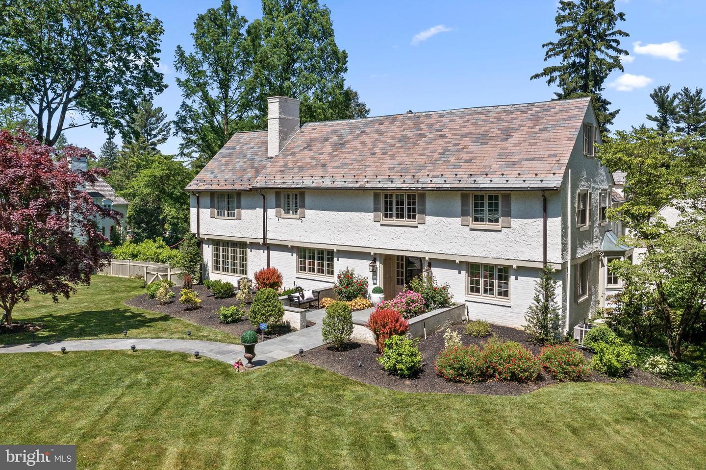836 Parkes Run Ln