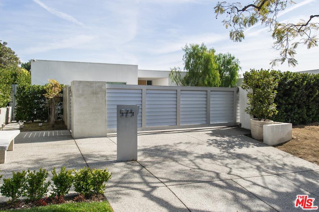 525 Chalette Dr