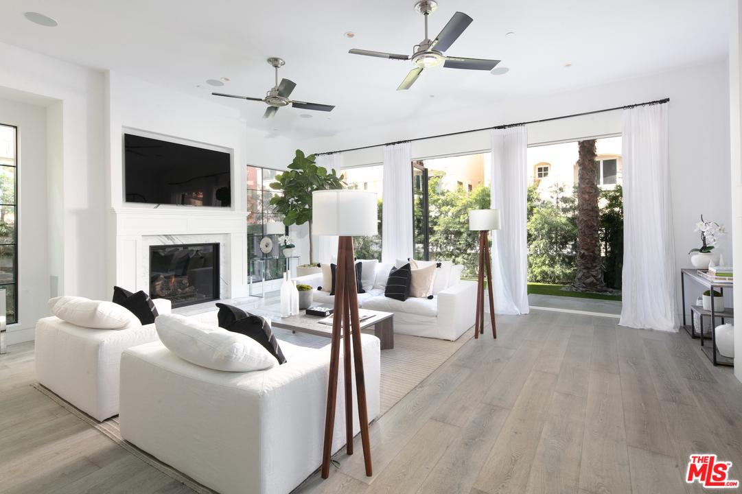 130 Roma CT