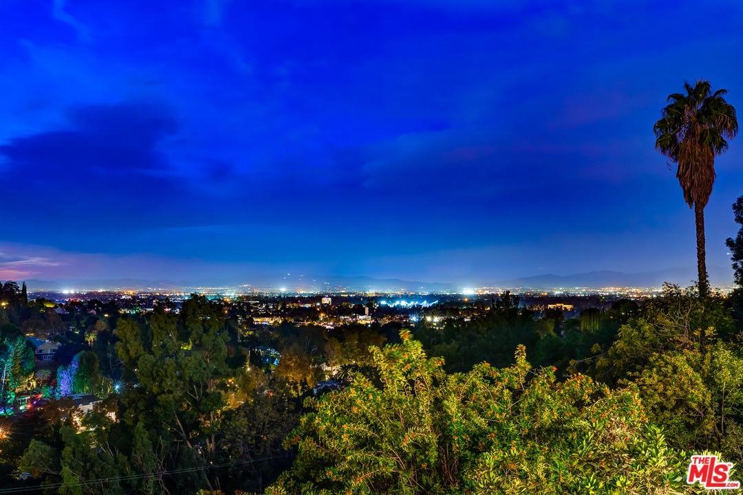 12954 Blairwood Dr