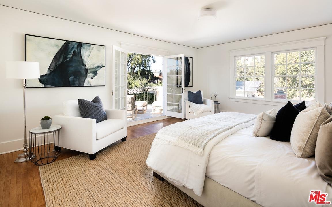 505 Georgina Av