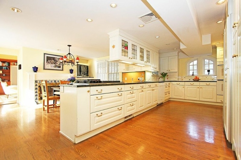 7 Parsonage Hill Road