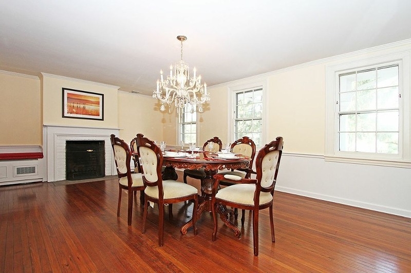 7 Parsonage Hill Road