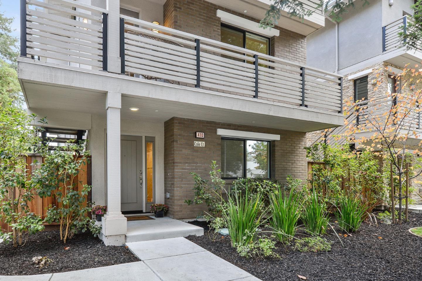 410  Cole Court