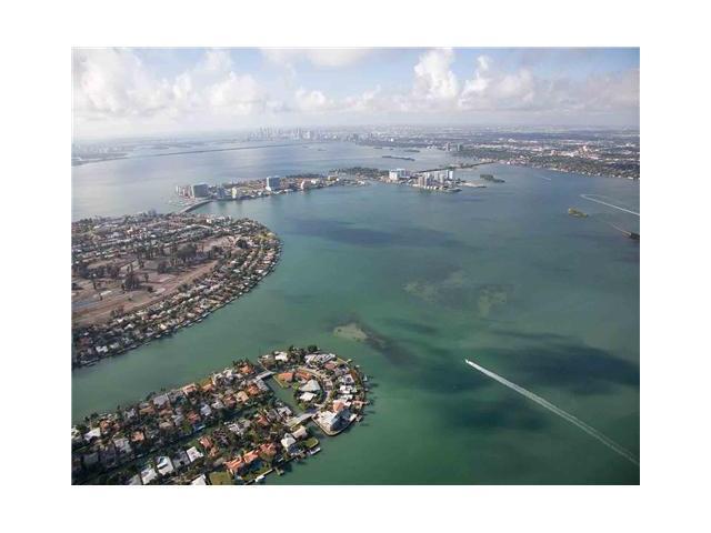 7950 BISCAYNE POINT CR