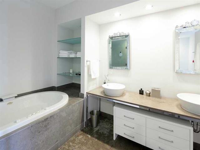 450 ALTON RD 3204