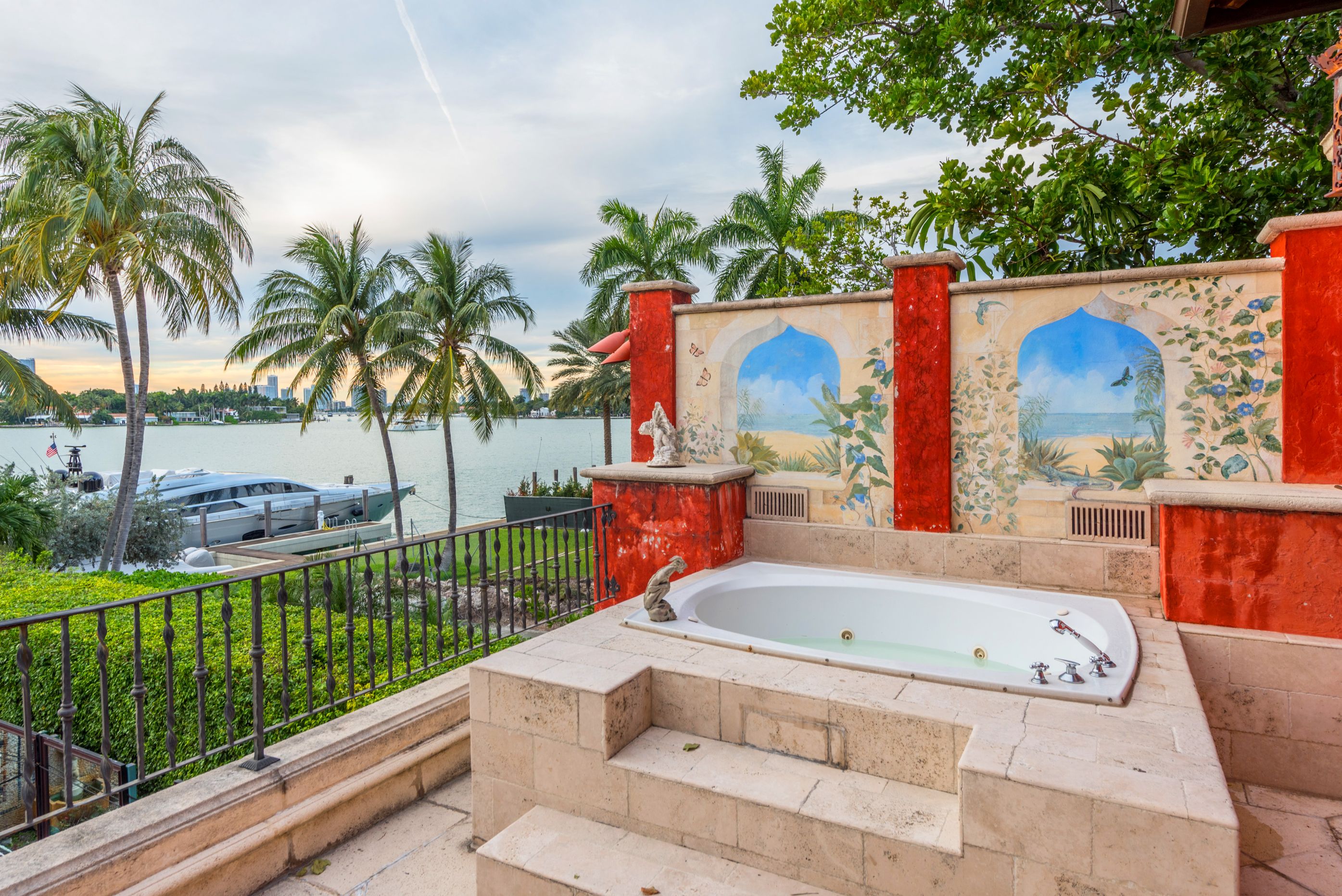 4-5 Star Island Dr