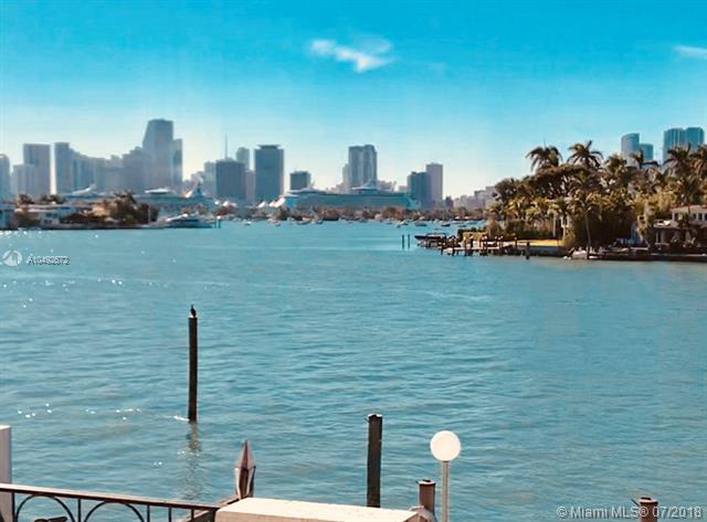 220 W Dilido Dr
