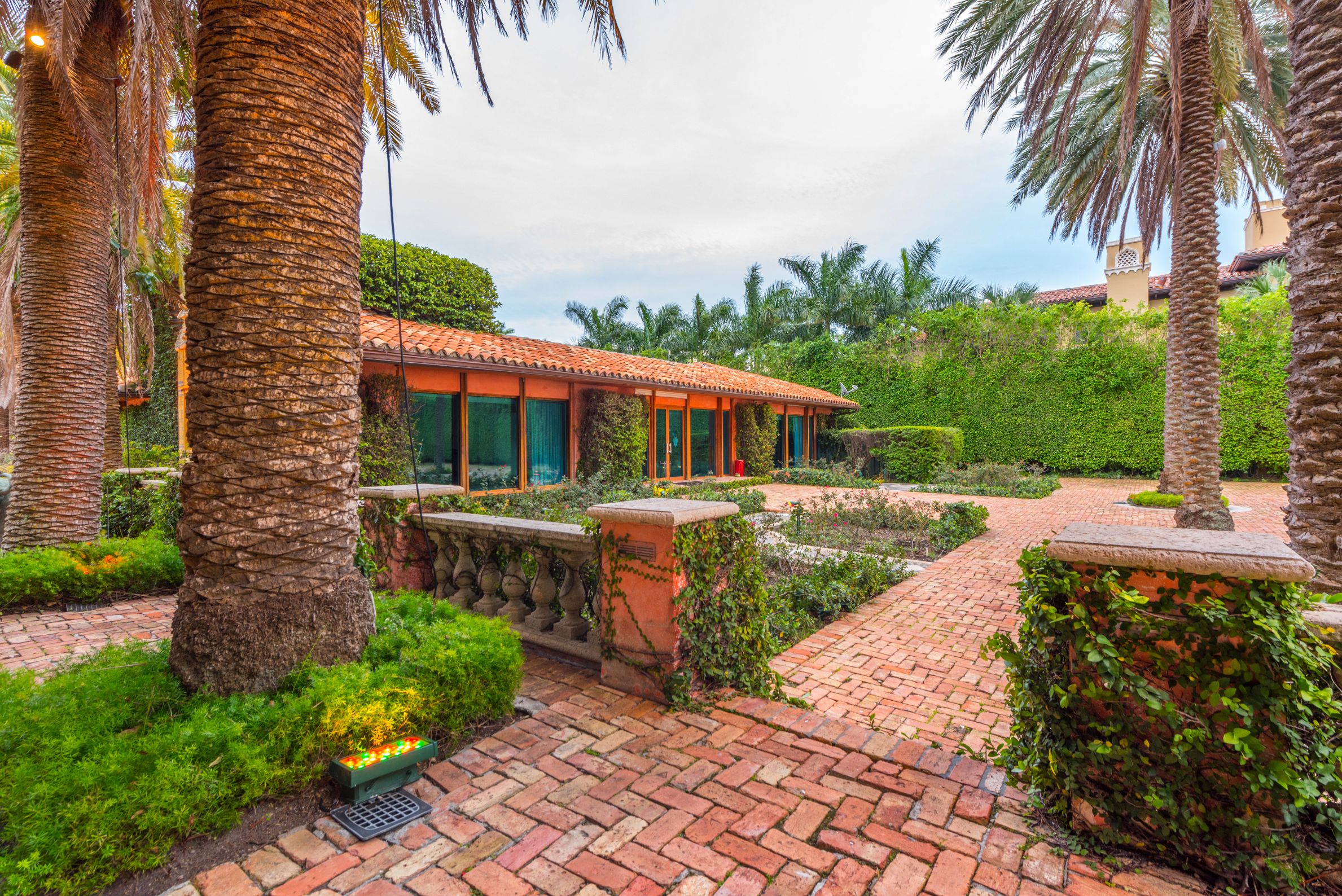 4-5 Star Island Dr