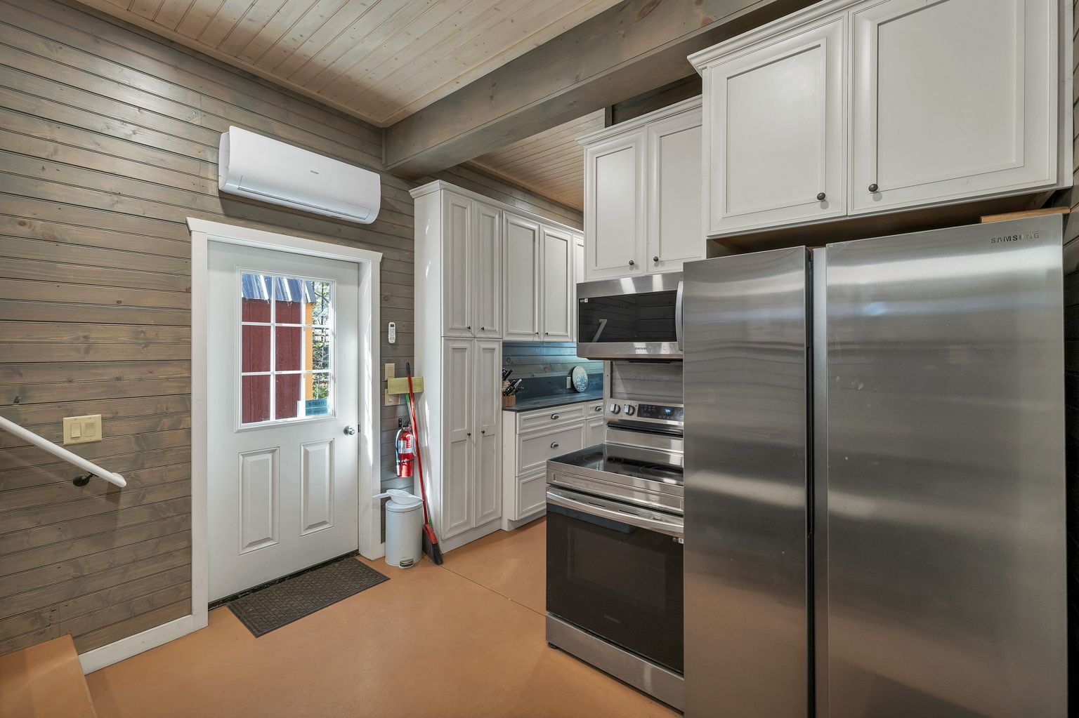 484 Old Swanzey Rd