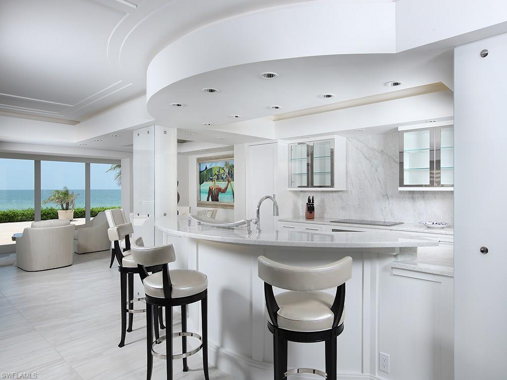 3401  Gulf Shore Boulevard 103