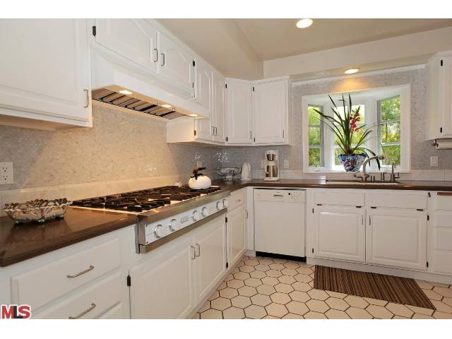 315 Oceano Dr