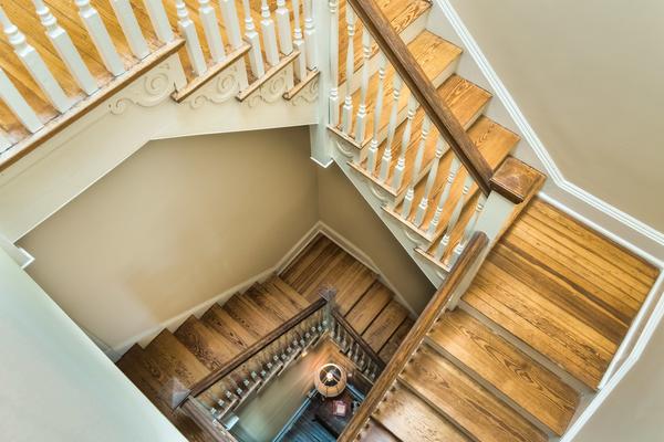 1725 19th St. NW