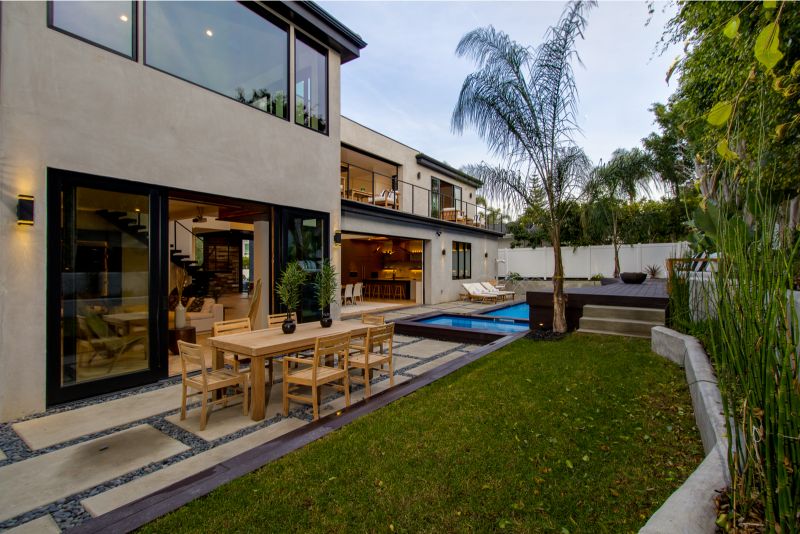 2021 Santiago Dr