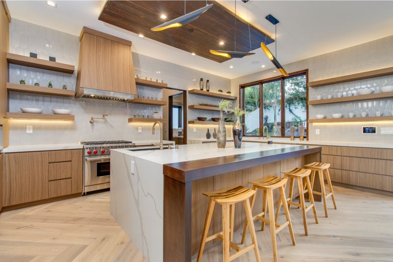 2021 Santiago Dr