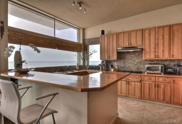 1241 Ocean Front