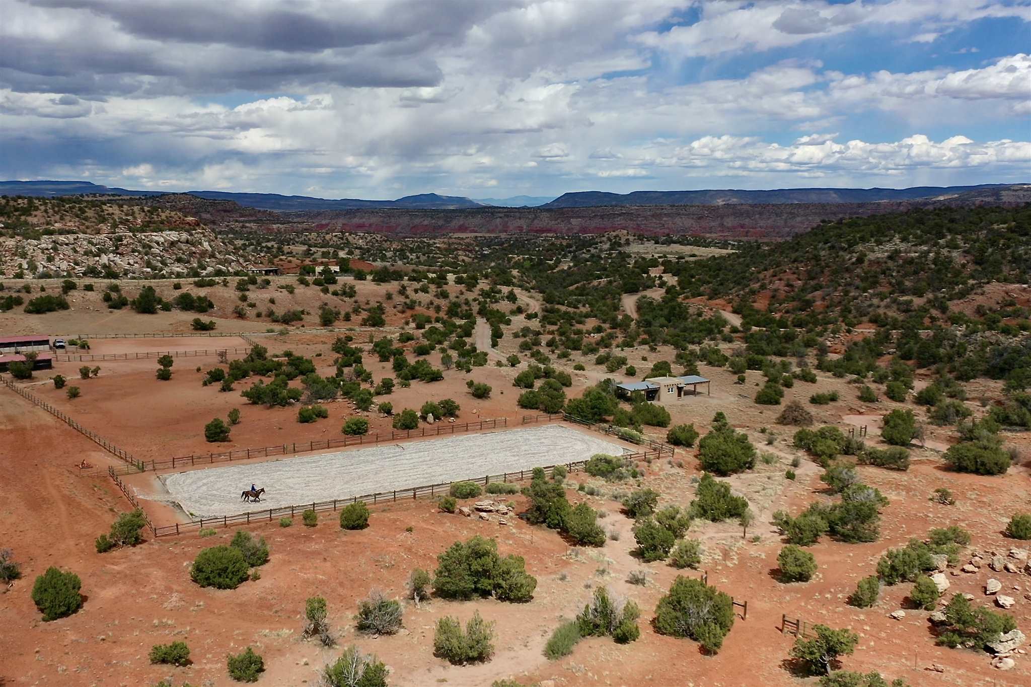 Apache Mesa Ranch