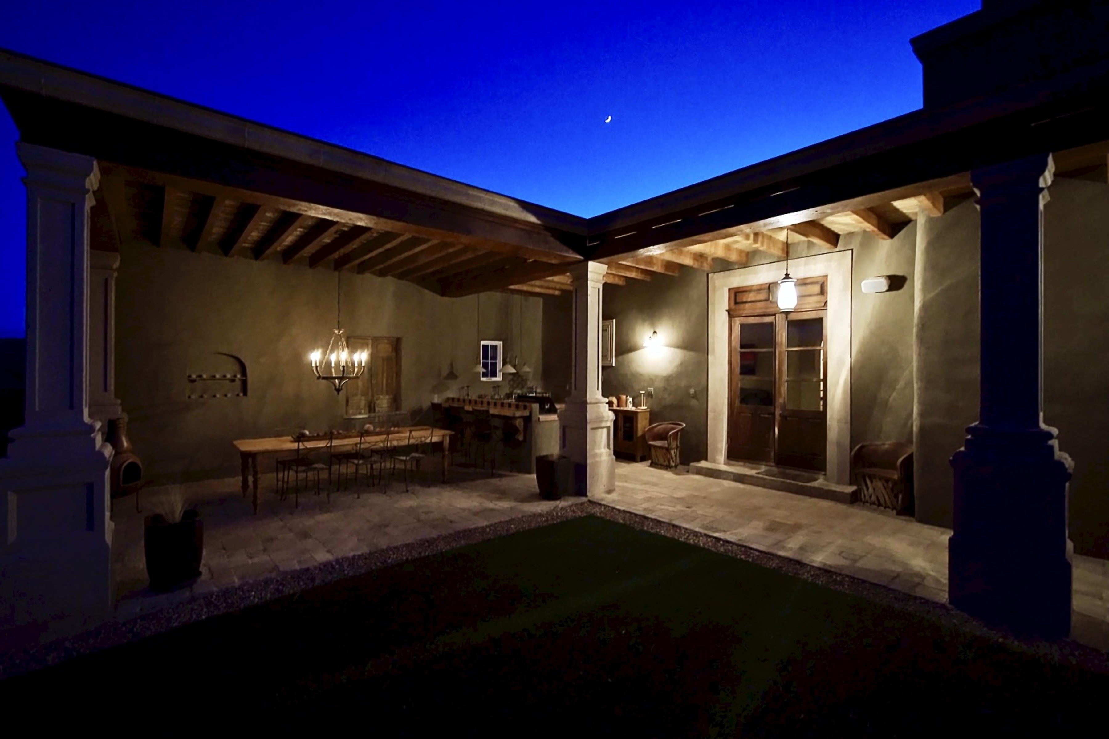 Apache Mesa Ranch