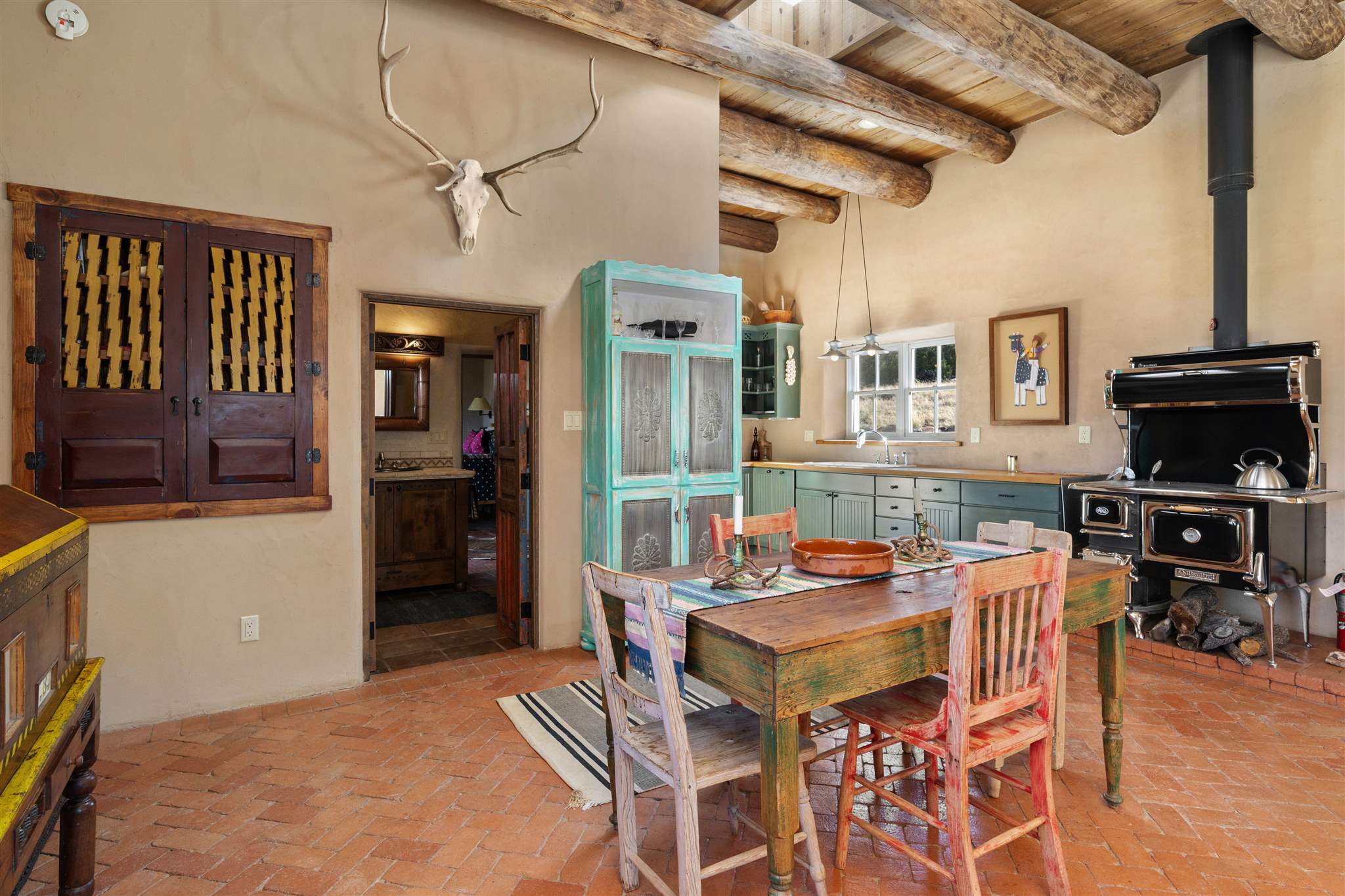 Apache Mesa Ranch