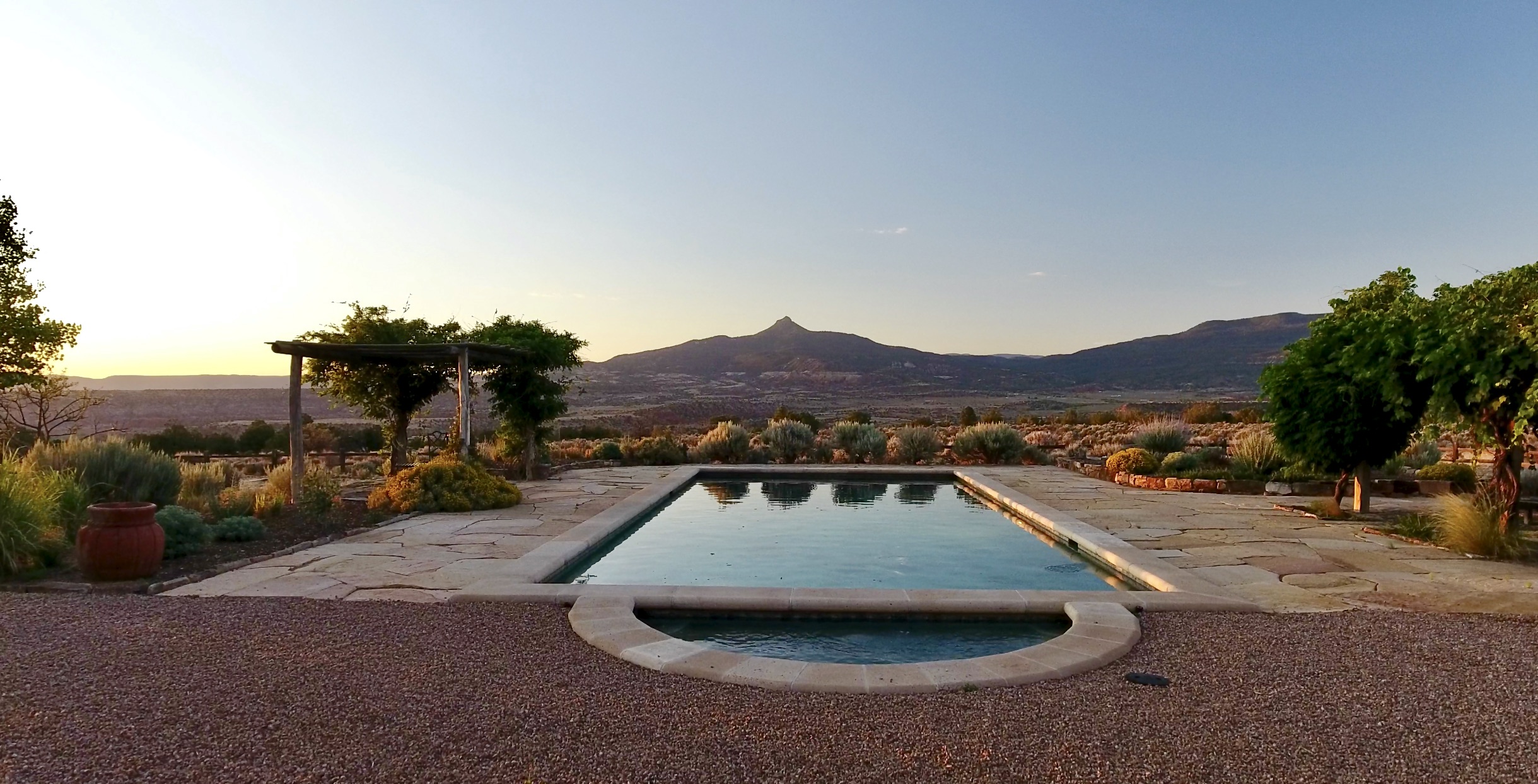 Apache Mesa Ranch