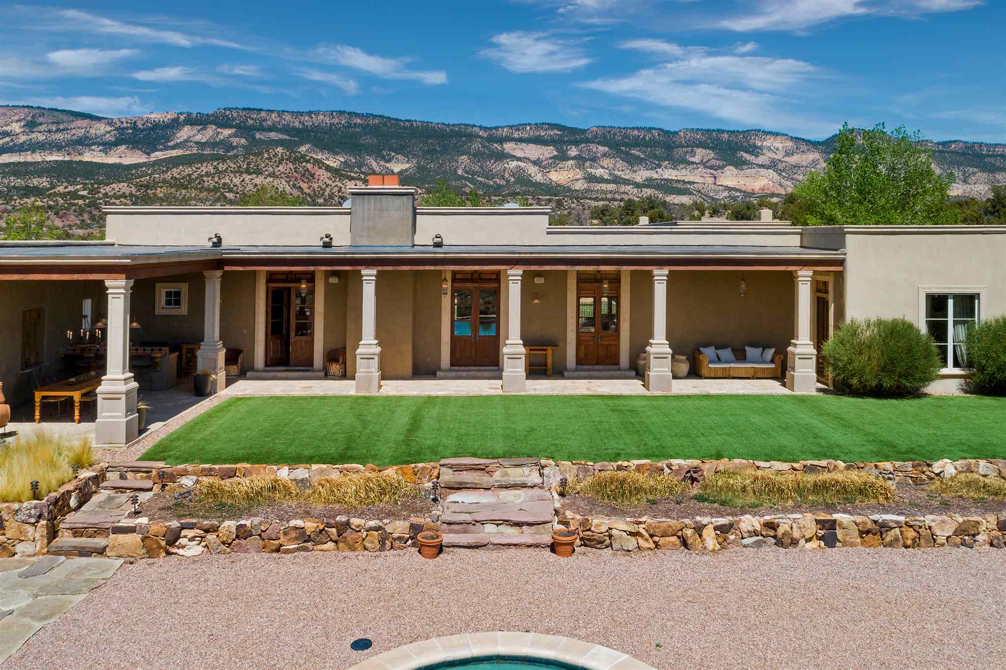 Apache Mesa Ranch