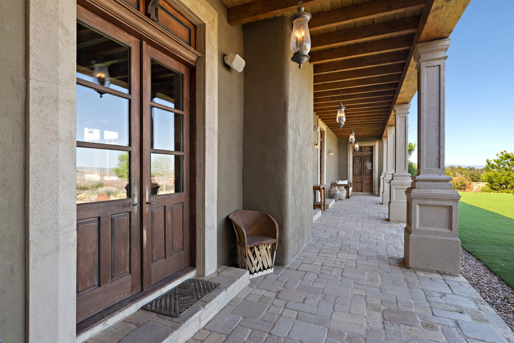 Apache Mesa Ranch