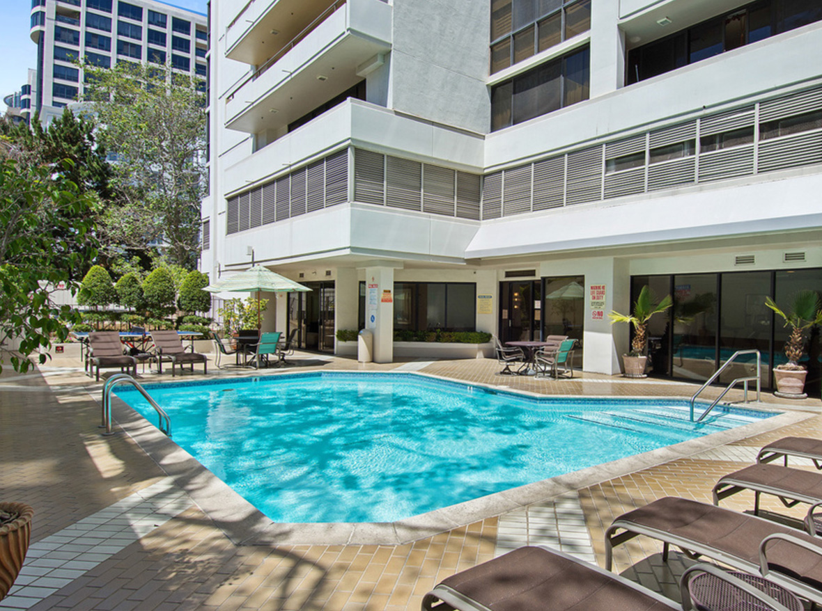 10660 Wilshire Boulevard 609